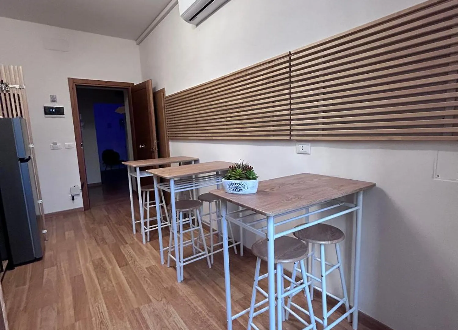 **  Maison Vaticana Guest House Rome Italy